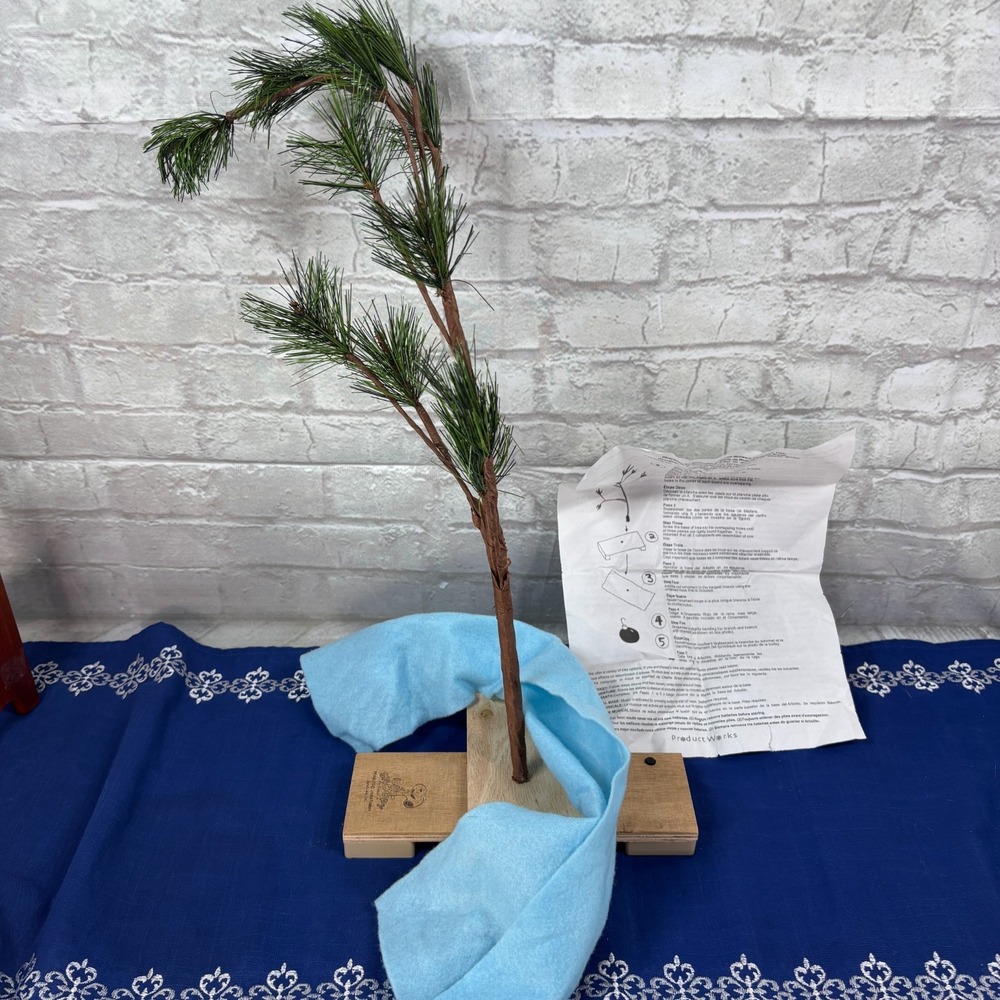 Charlie Brown Christmas Musical Tree 24 Inches Original Box